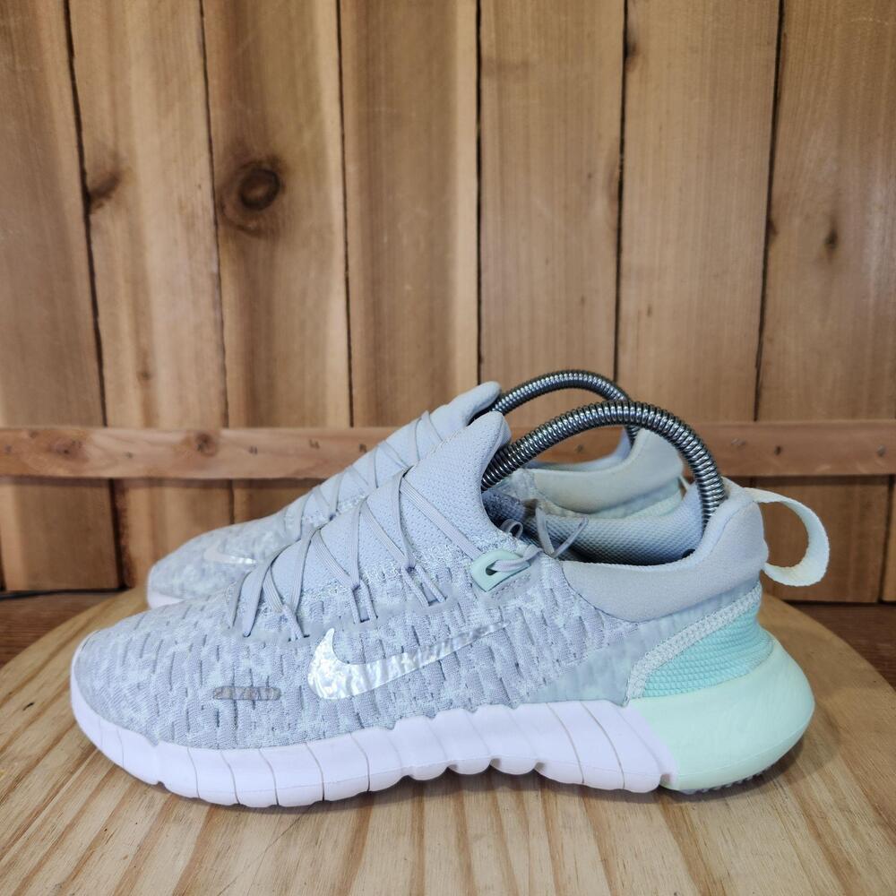 Nike Free Run 5.0 Shoes Womens 8 Gray Mesh Running Sneakers Athletic CZ1891-007